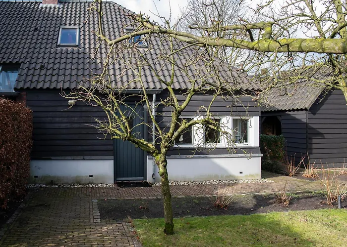 Aan Het Dijksteegje Logies - Couette-café